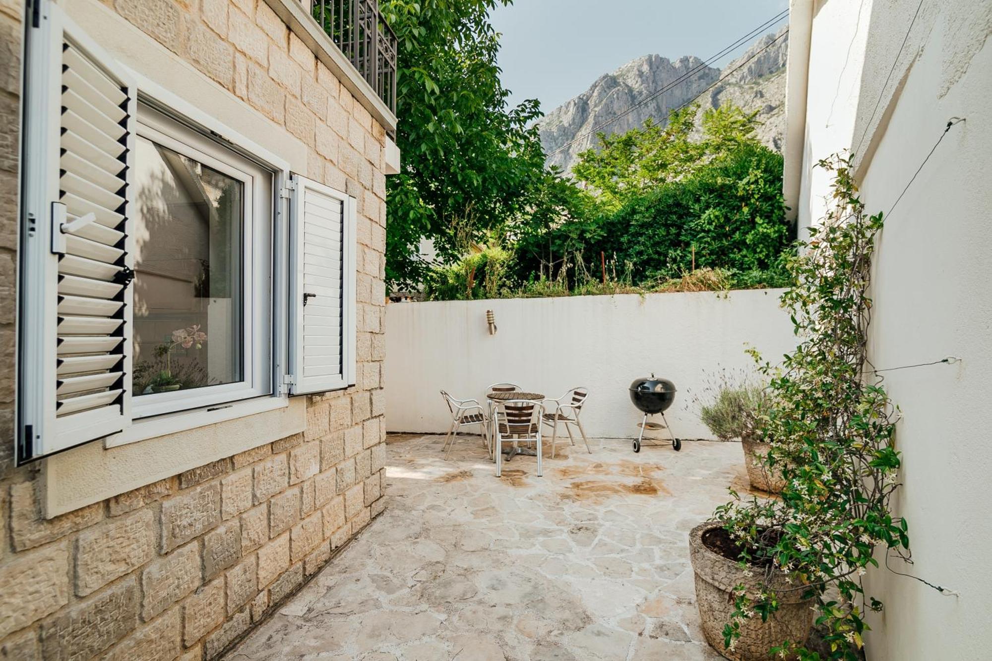Holiday Home Amanda Hollick Kotor Dış mekan fotoğraf