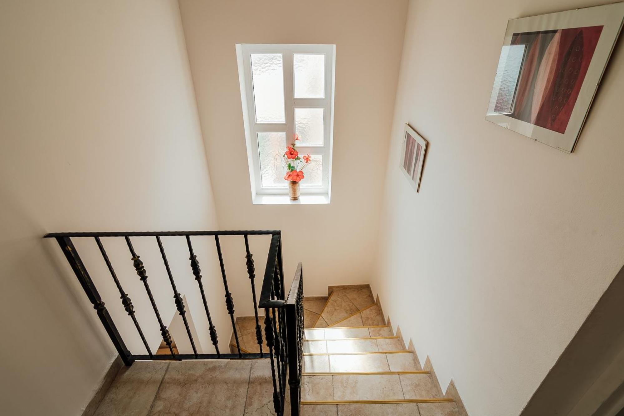 Holiday Home Amanda Hollick Kotor Dış mekan fotoğraf