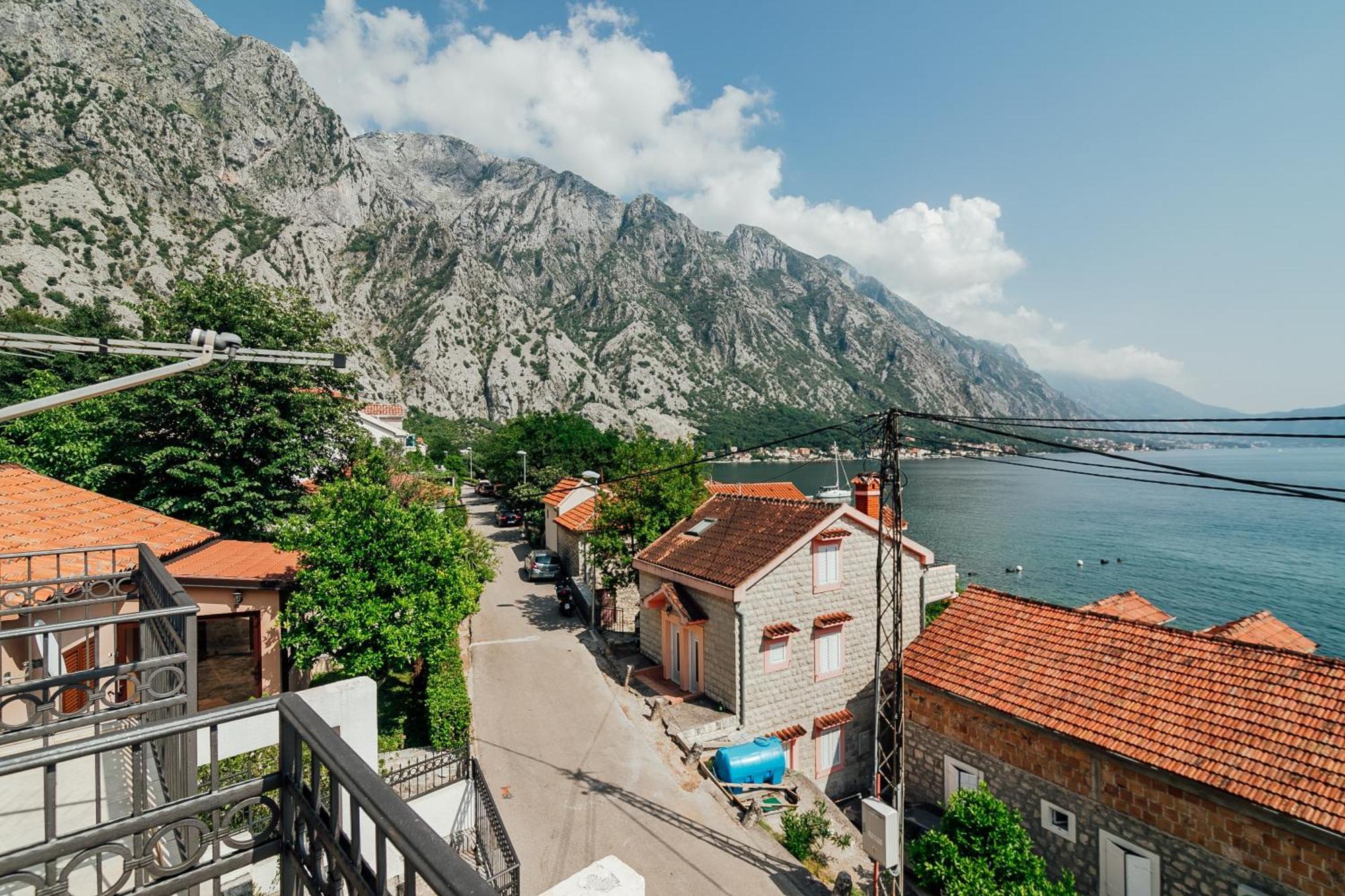 Holiday Home Amanda Hollick Kotor Dış mekan fotoğraf