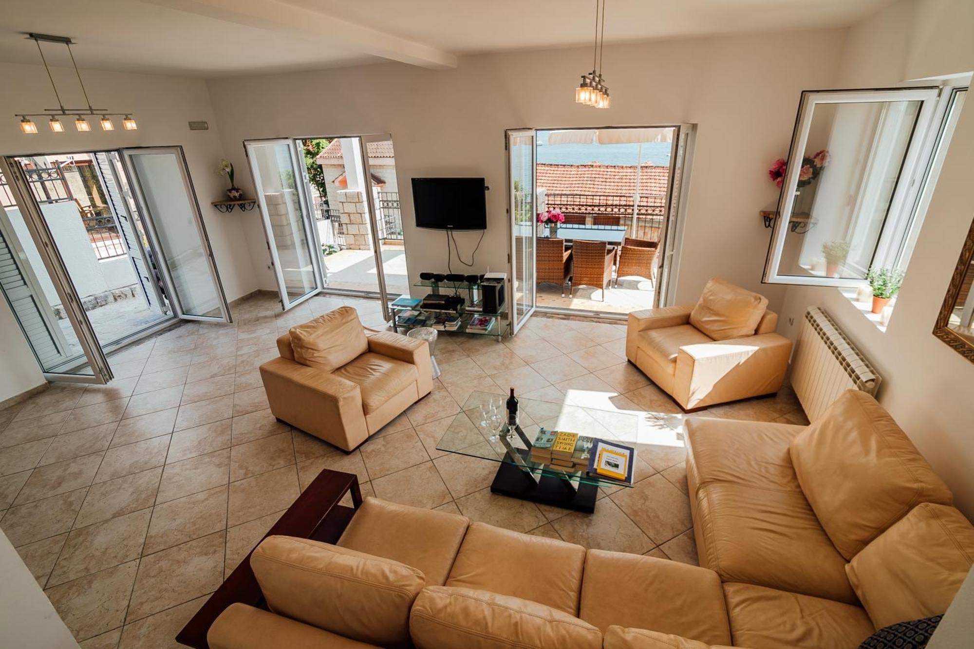 Holiday Home Amanda Hollick Kotor Dış mekan fotoğraf